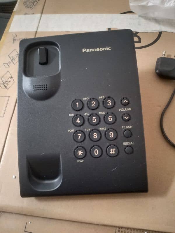 Panasonic original Telephone Set in Qty Model: KX-TS500MX 0