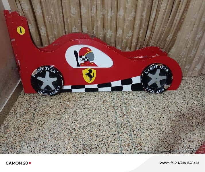 ferrari kids bed 11