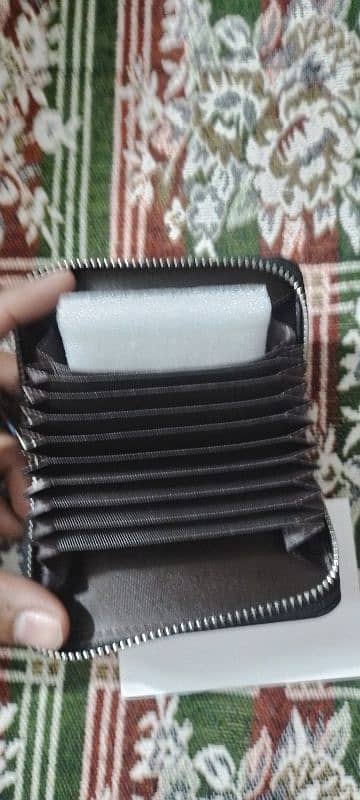 Woman pure Leather  Purse available for sale 4