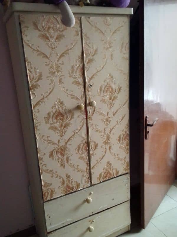 wooden cupboard in good condition for sale urgently 3