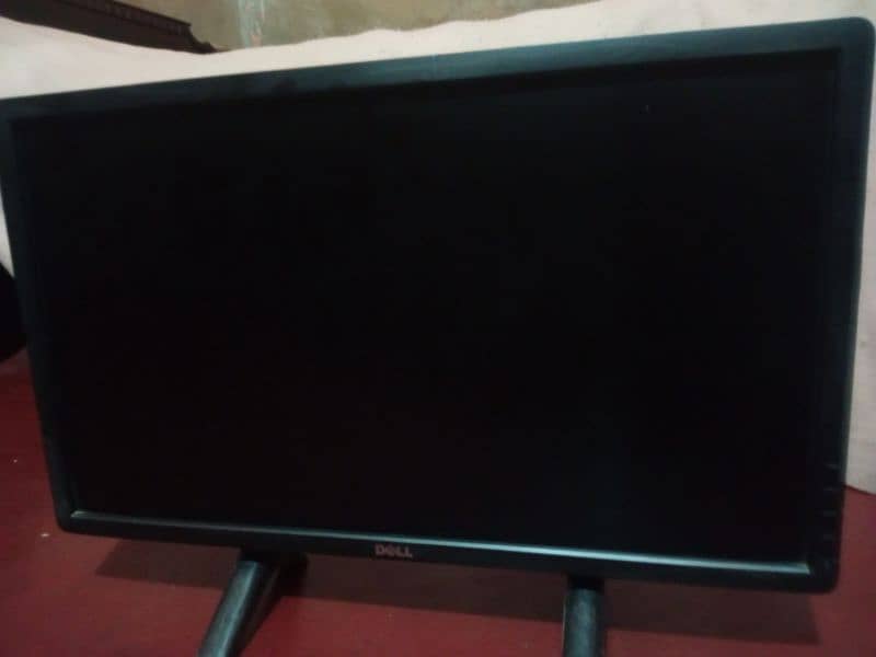 LCD Dell 24 inch Display Condition 10/10 0