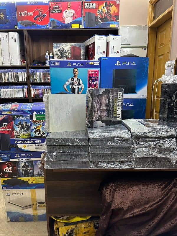 PLAYSTATION 4 with 1 Month Warranty! PS4 XBOX GAMES Consoles Karachi 8