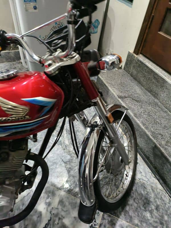 Honda CG125 2024 6