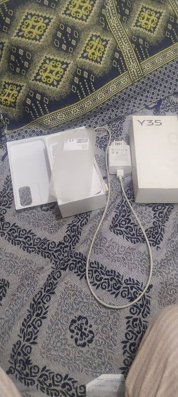 vivo y35 lush condition 3