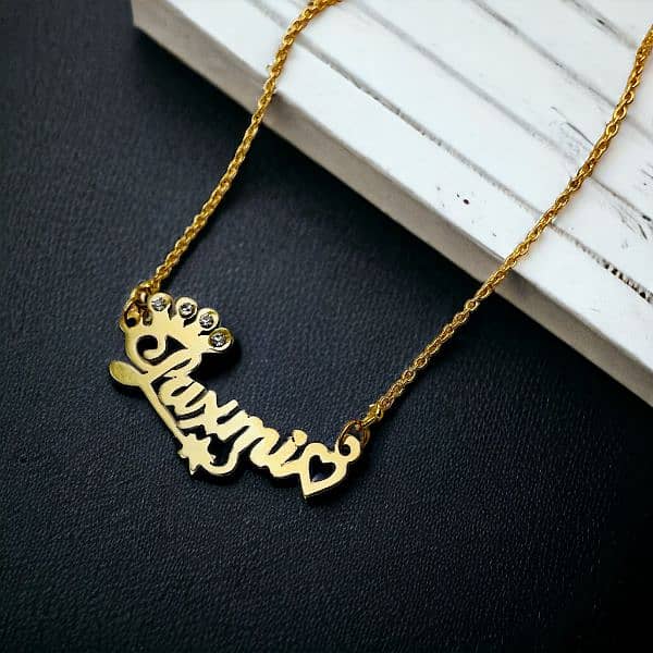 name Locket chain 0