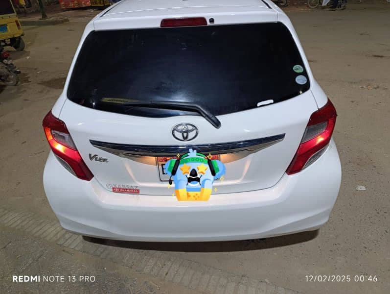 Toyota Vitz 2015 10