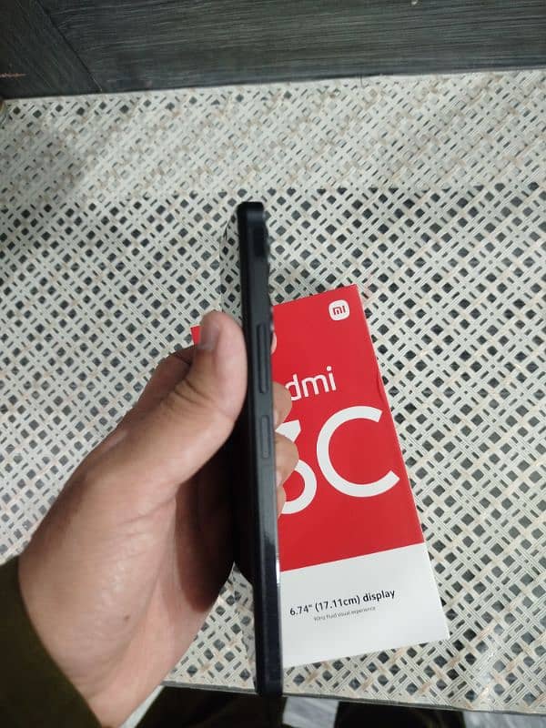 Redmi 13c 6/128 GB For Sale 3