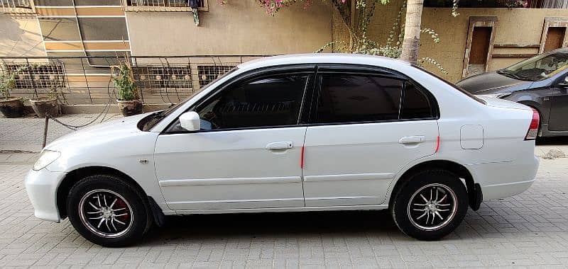 Honda Civic EXi 2005 2