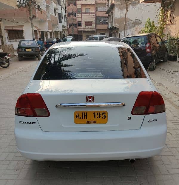 Honda Civic EXi 2005 4