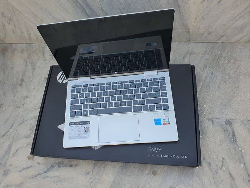 Hp ENVY X360 Laptop  intel Core i5 - 13 Generation. Only box open. 8