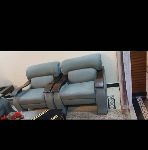 7 seater sofa 0