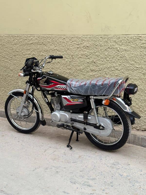 Honda 125 2024 Model Islamabad 2 Digit Golden Number 2