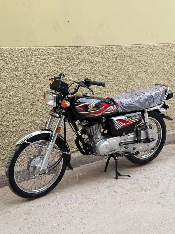 Honda 125 2024 Model Islamabad 2 Digit Golden Number 3