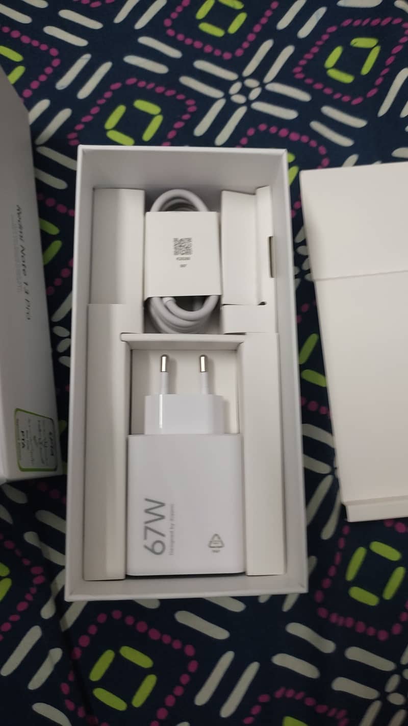 Xiaomi Redmi Note 13 Pro 1