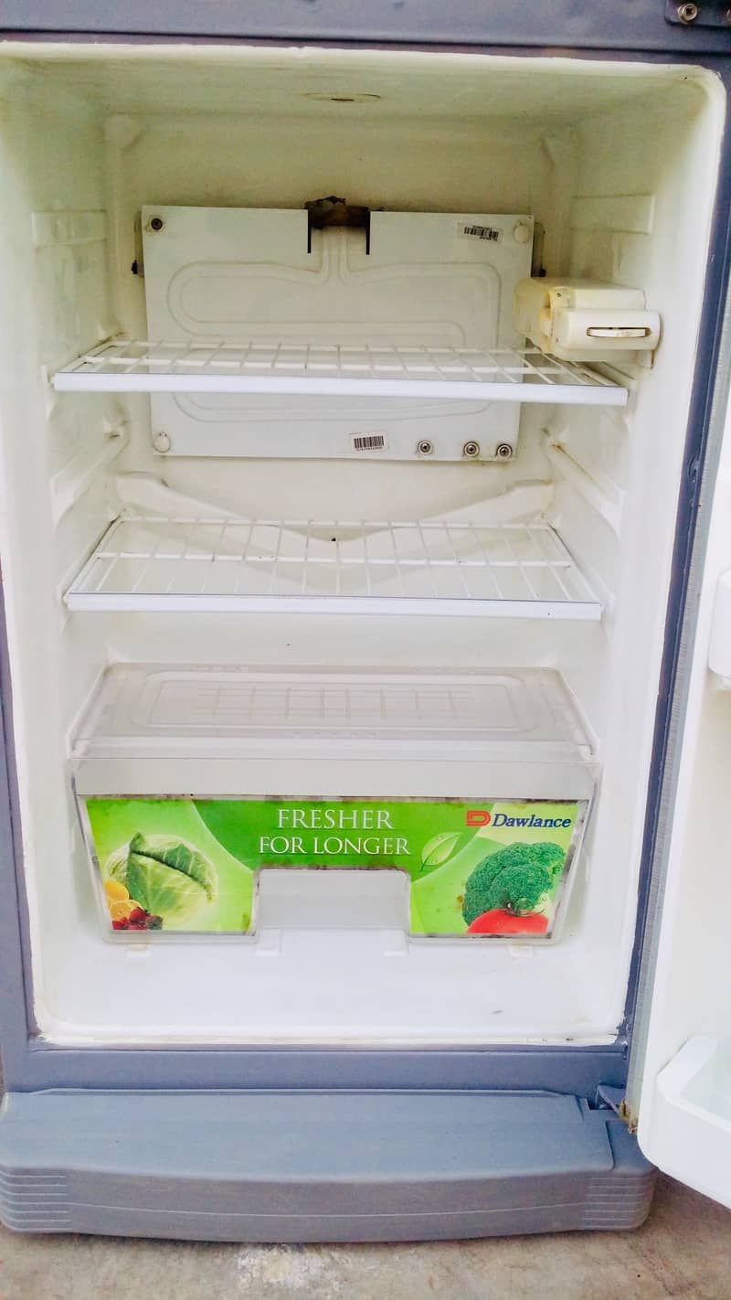 DAWLANCE Fridge, Just Like A Brand New, Guaranteed 9