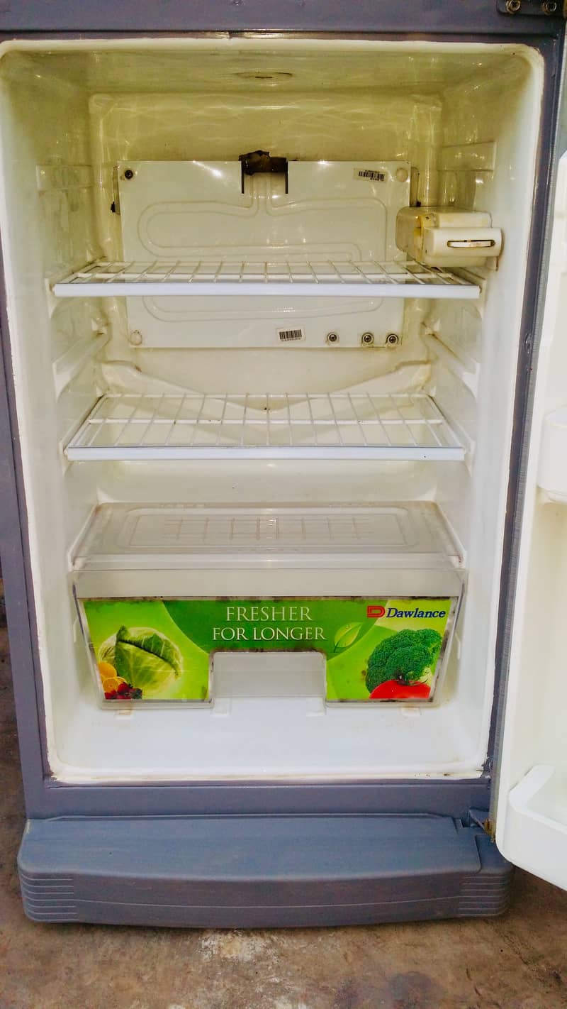 DAWLANCE Fridge, Just Like A Brand New, Guaranteed 10