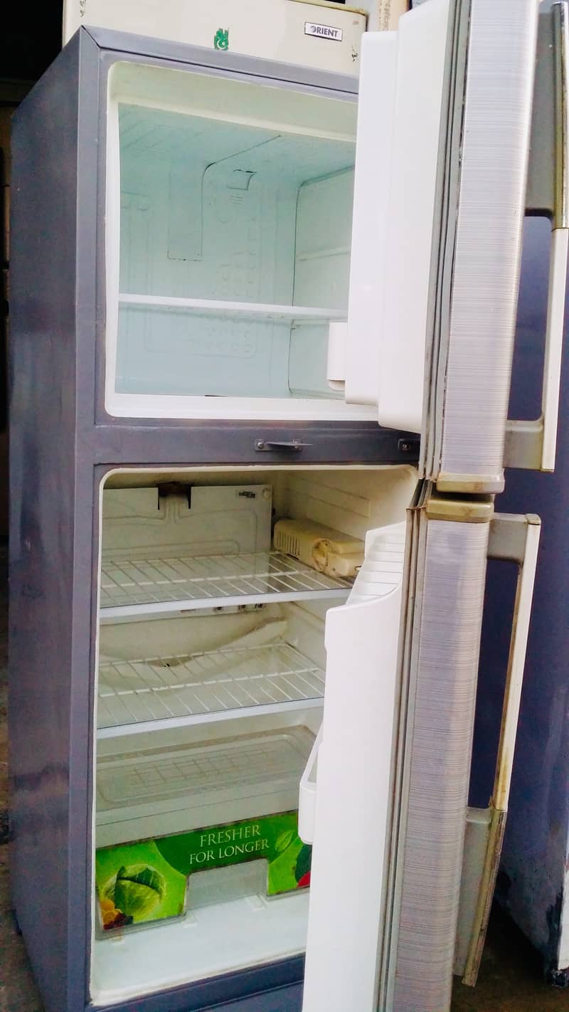 DAWLANCE Fridge, Just Like A Brand New, Guaranteed 14