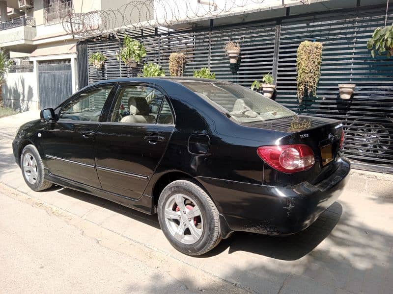 Toyota Corolla Altis 2005 3