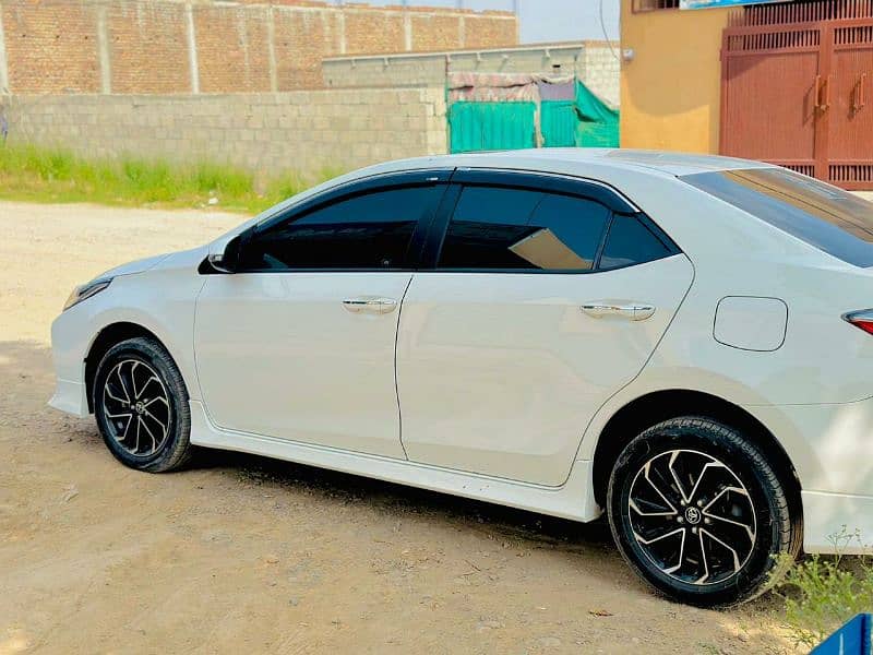 Toyota Corolla Altis se auto 2024 4