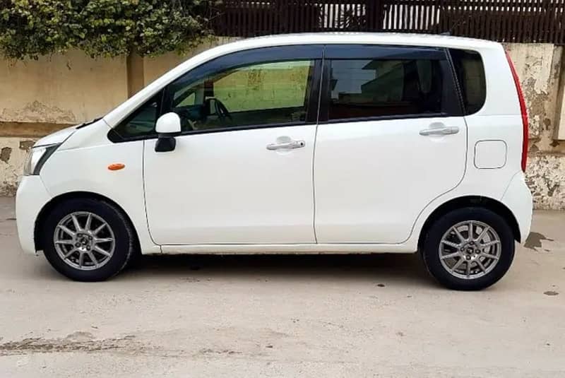 Daihatsu Move Eco Push start full option 6