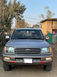 Toyota Land Cruiser 2004