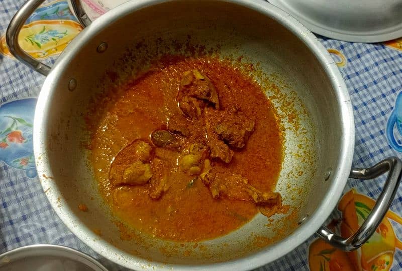 home made chicken karahi 1