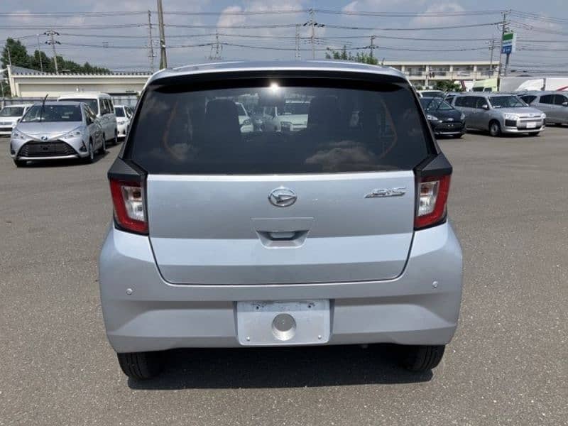 Daihatsu Mira 2021 7