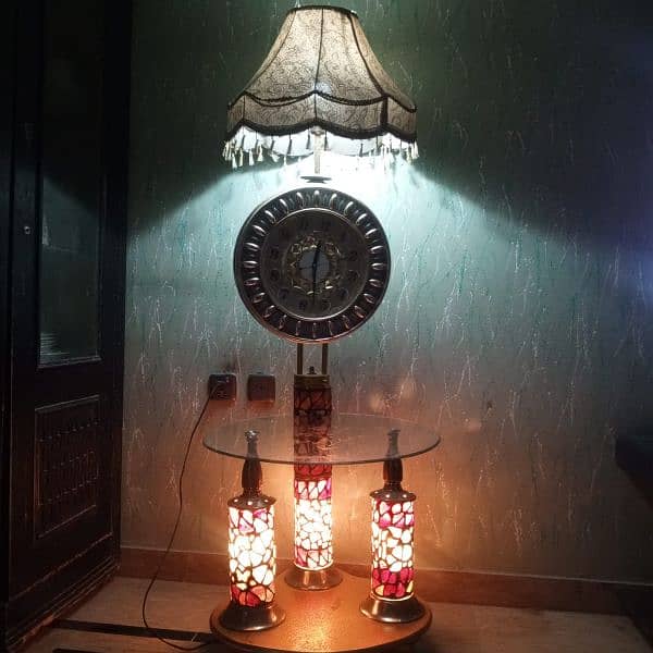 Clock Lamp Table 1