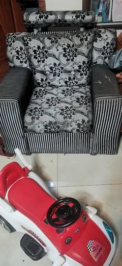 Sofa set for Sale urgently