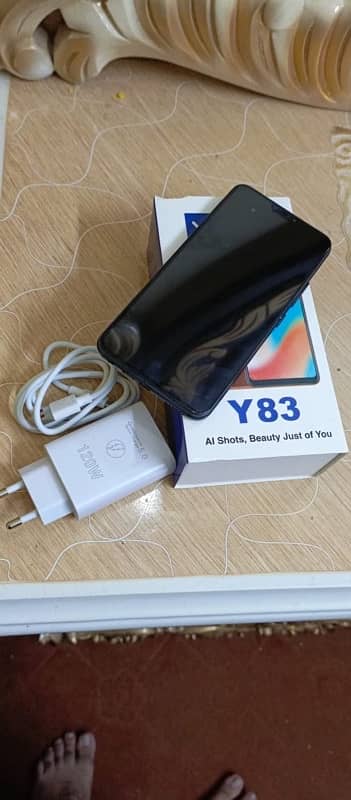 Vivo Y83 10/10 6/128 with box and charger. 3