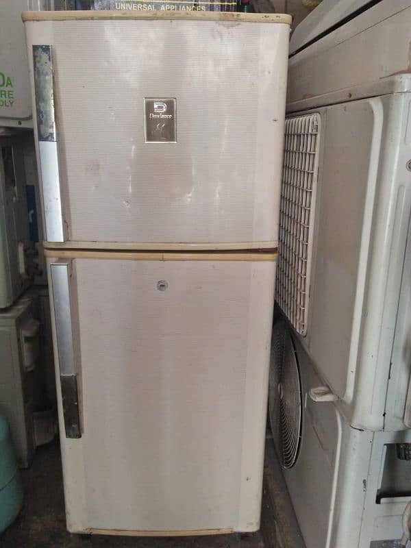 dawlance fridge good condition 0