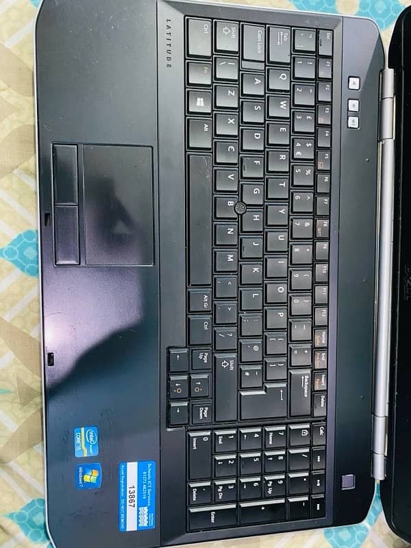 DELL laptop 4