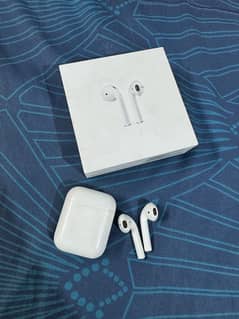 Apple Airpods 2nd Generation with Box & Cable