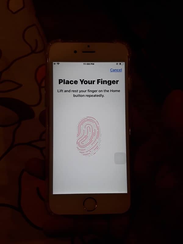 iPhone 6s 64GB all ok 10/10 [bypass ] with charger and cover 4