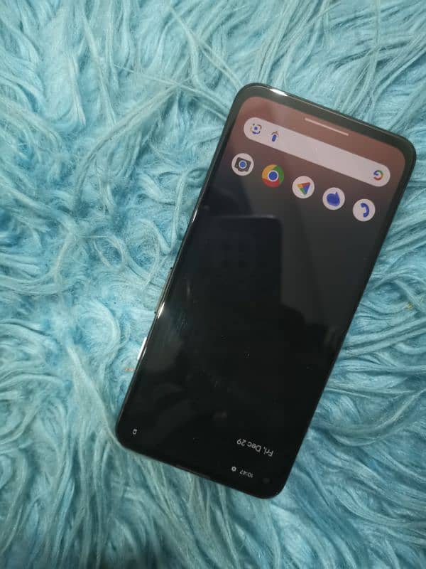 Google pixel 4a 5g in good condition 6gb 128gb Non Pta gaming device 8