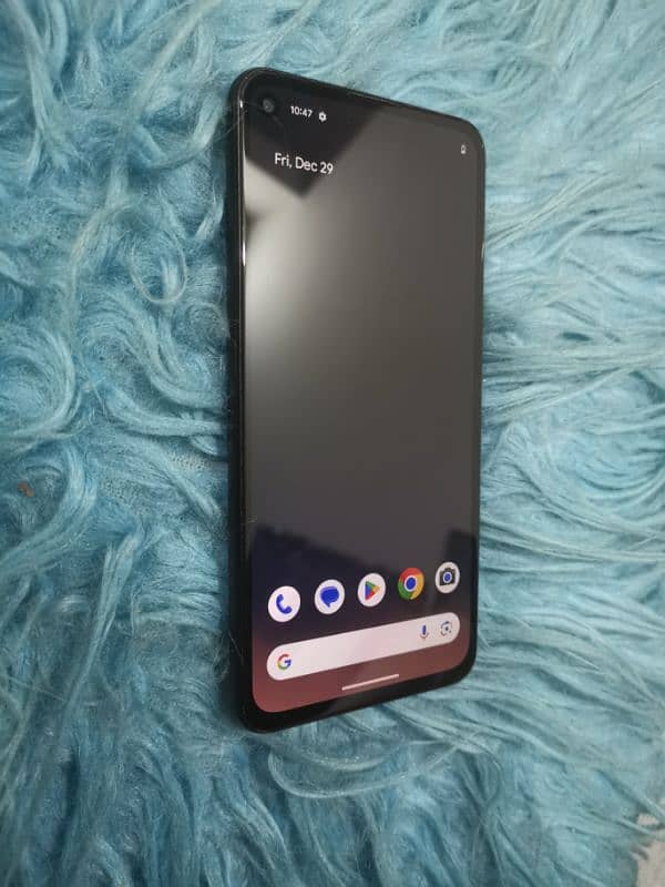 Google pixel 4a 5g in good condition 6gb 128gb Non Pta gaming device 12