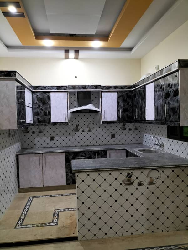 120 sq yards new portion for rent in Malik society 0