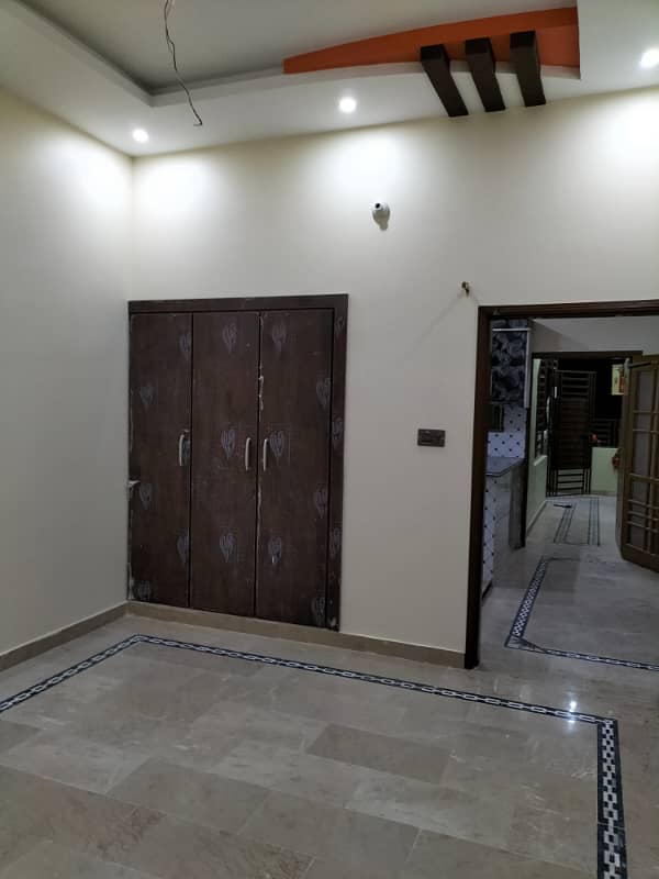 120 sq yards new portion for rent in Malik society 5