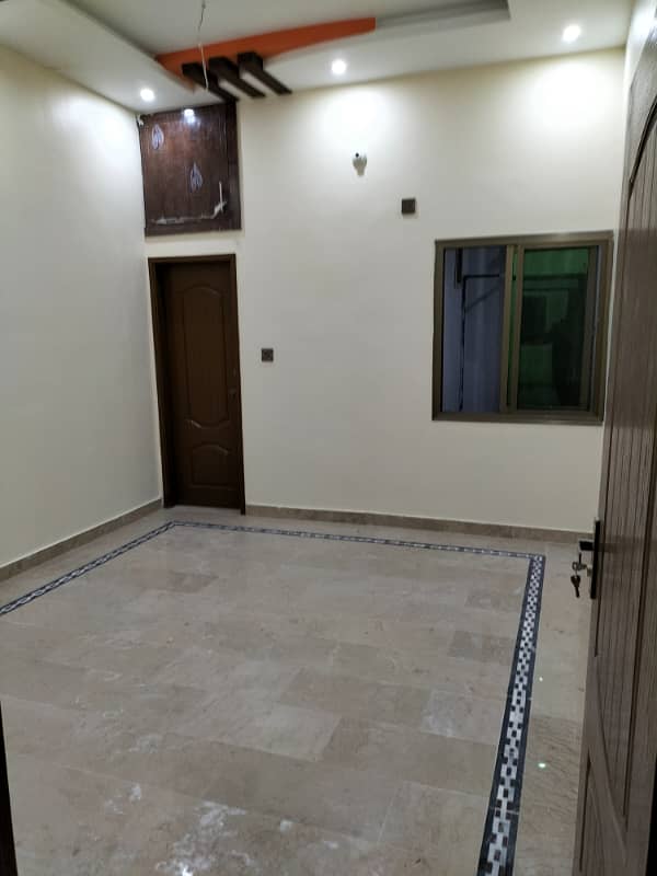 120 sq yards new portion for rent in Malik society 7