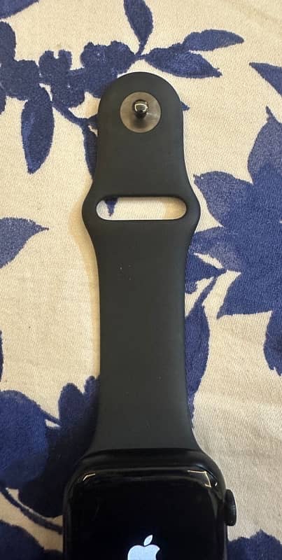 Apple series 8 watch complete 2