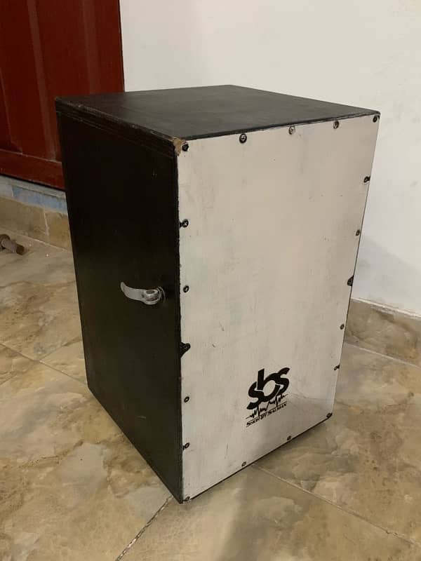 Cajon/Clap box 1