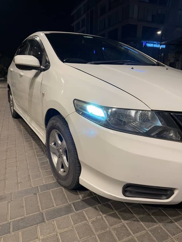 Honda City  1.3 I-VTEC 2012 1