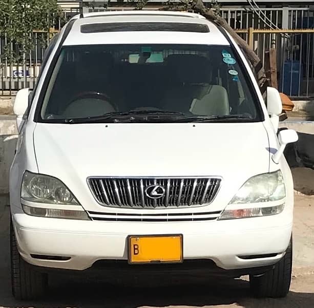 Toyota Harrier 2003 1