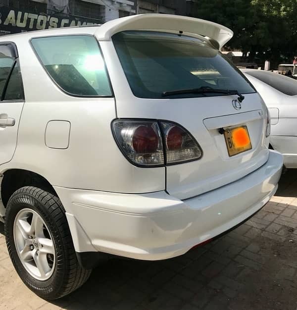 Toyota Harrier 2003 5