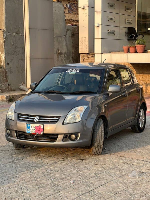 Suzuki Swift 2013 1