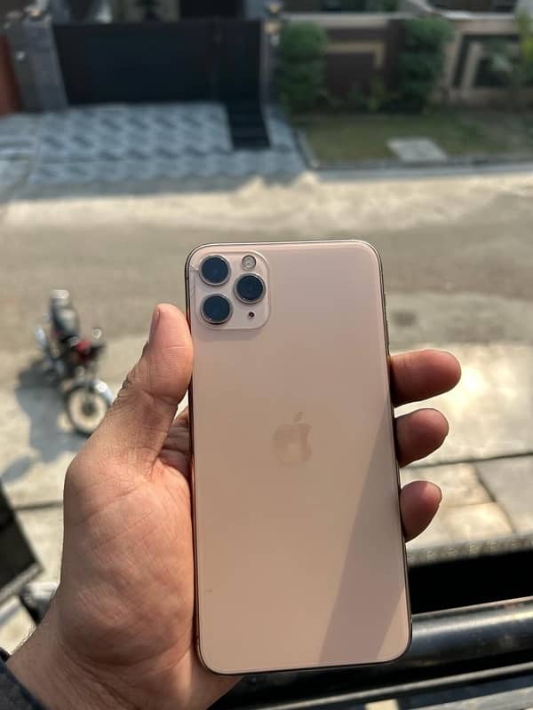 iphone 11 pro max non factory unlock 0