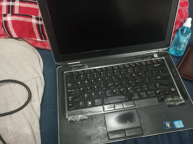 Dell latitude E6330 core i5 3rd generation 3