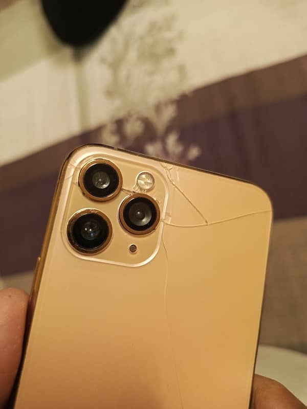 Iphone 11 Pro 64 gb non pta (read add ) 2