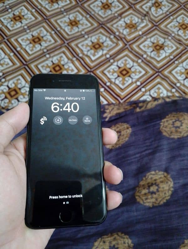 I Phone Se 2020 black 2