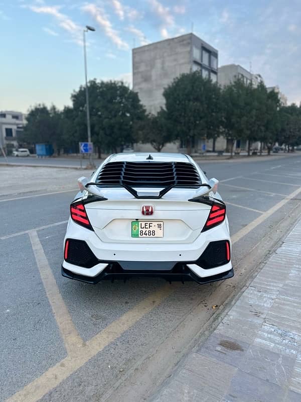 Honda Civic Oriel 2018 modified 5